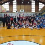 Οι αθλήτριες του ΟΦΑ Απολλώνιος Κερατσινίου μετά τη μεγάλη εντός έδρας νίκη επί του Πορφύρα για την Pre League Γυναικών.